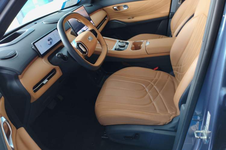 Used Geely Galaxy Xingjian 7 EM-i 2025 120km Flagship Edition Left Front Seat