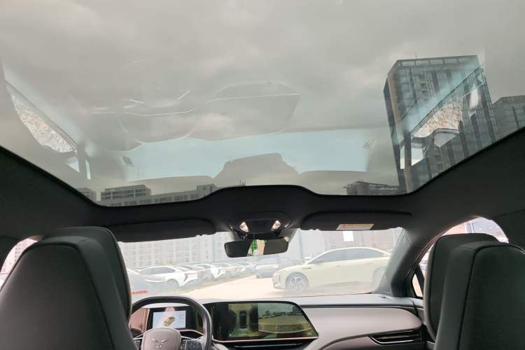 Used Hongqi EH7 2024 690 Pro Headliner