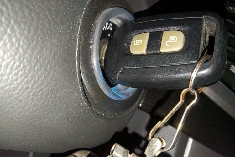 Used Chevrolet Captiva 2014 2.4L 4x4 Flagship Edition 7 Seats
