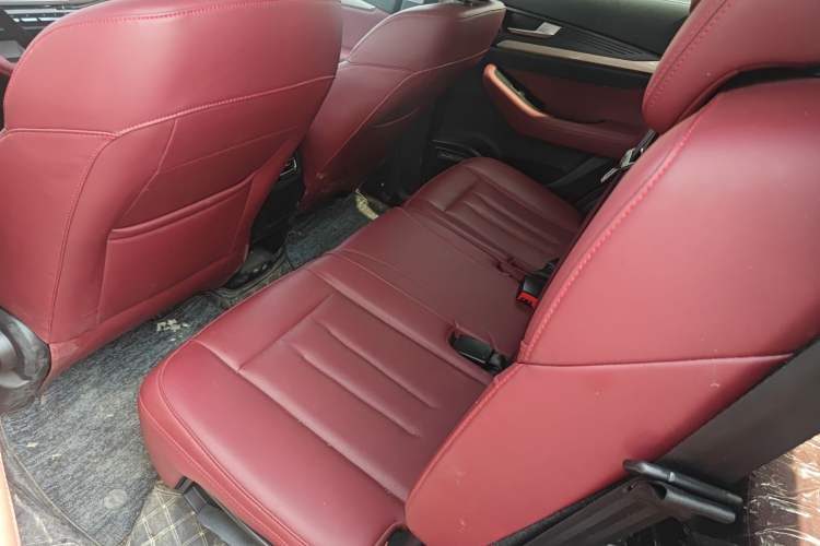 Used JETOUR X70 2023 1.5T DCT Overpass PRO+ Edition 7 Seats
