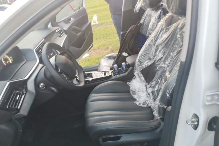 Used Peugeot 408 2022 1.6T Dream Edition
