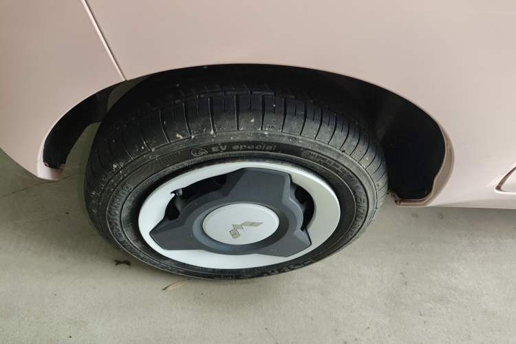 Used Wuling Hongguang MINIEV 2022 Macaron Premium Model – Lithium Iron Phosphate