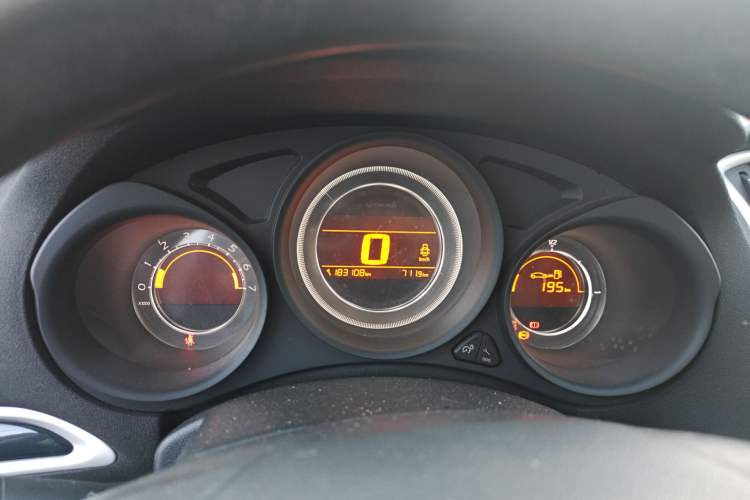 Used Citroen C4L 2013 1.8L Manual Jingxiang Edition