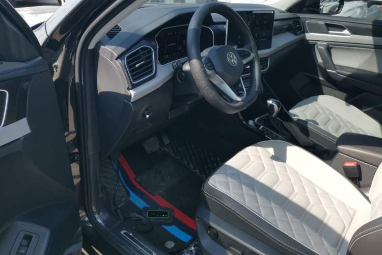 Used Volkswagen Tayron 2023 300TSI Two-Wheel-Drive Luxury Plus Advanced Edition
