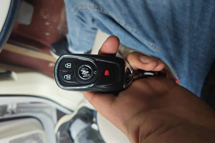 Used Buick GL8 2020 ES Land Cruiser 653T Comfort Edition
