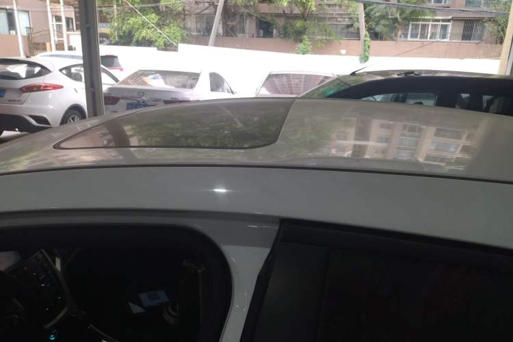 Used Buick GT 2014 XT 1.6L Automatic Fashion Edition
