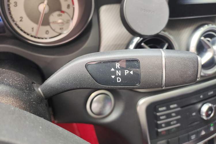 Used Mercedes-Benz GLA 2016 GLA 200 Sport Edition Gear Lever