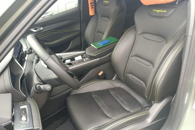 Used Geely Auto Preface 2023 1.5TD Kunlun Edition Left Front Seat