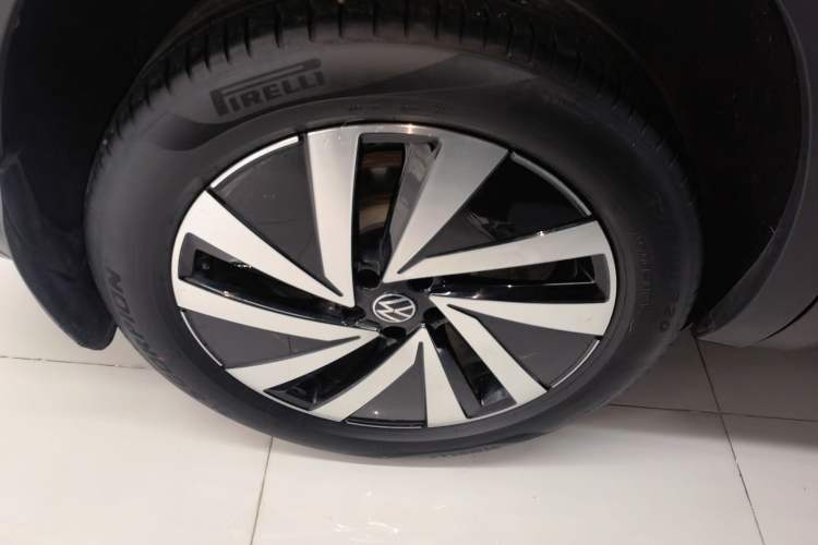 Used Volkswagen Teramont 2019 380TSI Four-Wheel Drive Comfort Edition China V Standard Right Rear Wheel Hub