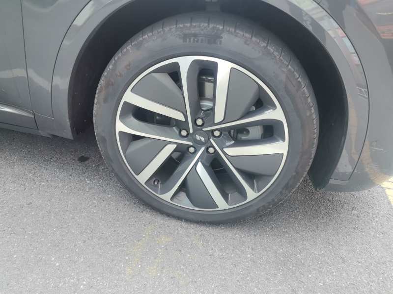 Used Li Auto L9 2022 Max model — 17