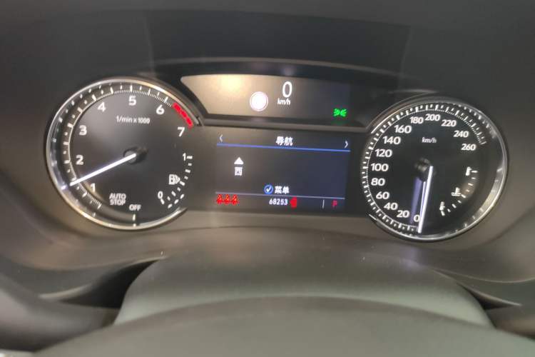 Used Cadillac XT4 2018 28T Two-Wheel Drive Leading Version