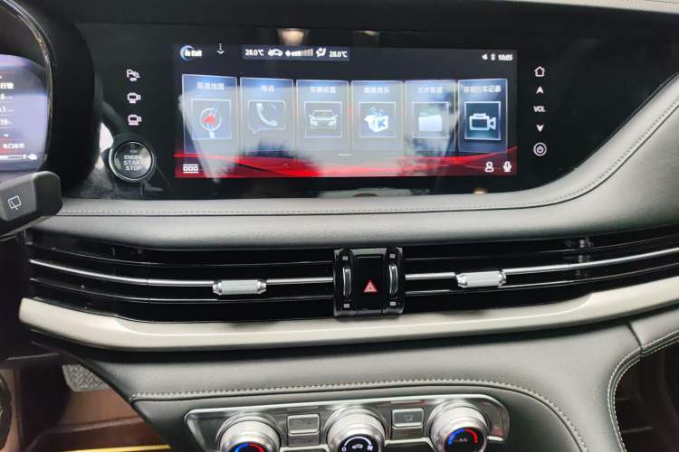 Used CHANGAN CS95 2019 2.0T Two-Wheel-Drive Luxury Version