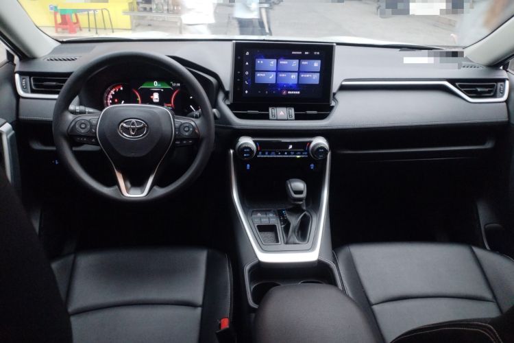 Used Toyota RAV4 2021 2.0L CVT Two-Wheel Drive Fashion Edition