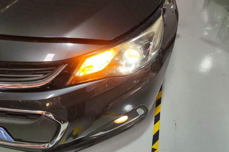 Used Chevrolet Malibu 2018 530T Automatic Luxury Edition Left Front Headlight