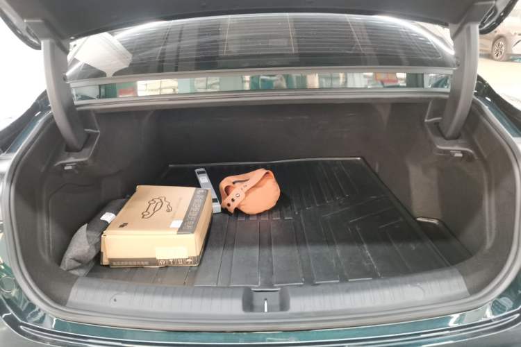 Used Chery Fulwin A9L 2025 Model, 260 Ultra-Long Range Prestige Edition Trunk