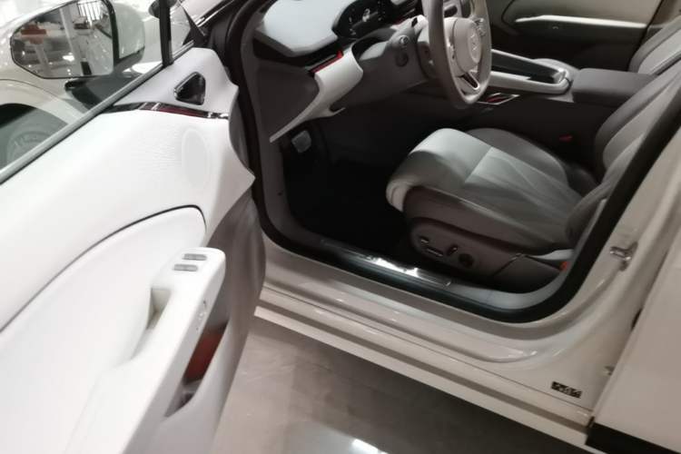 Used Zeekr 007GT 2025 Rear-Drive Intelligent Driving Version 75 kWh Driver Seat