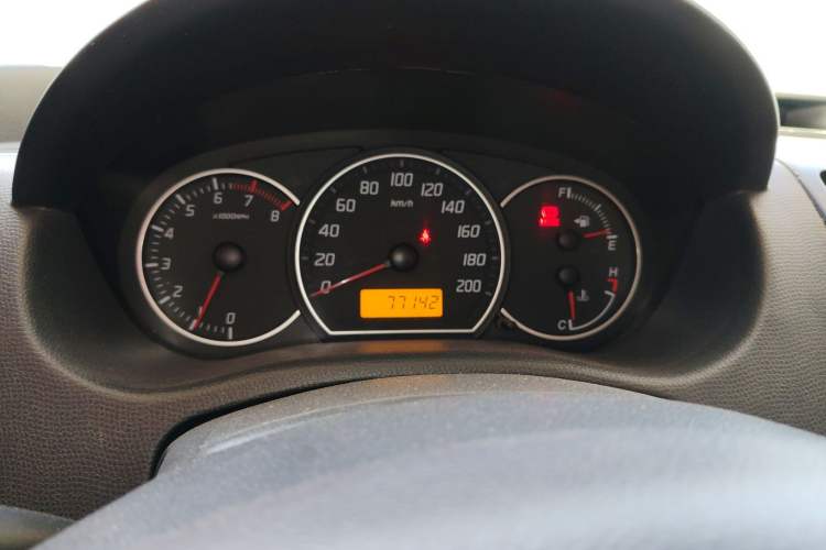 Used Suzuki Swift 2014 1.3L Manual Standard Edition