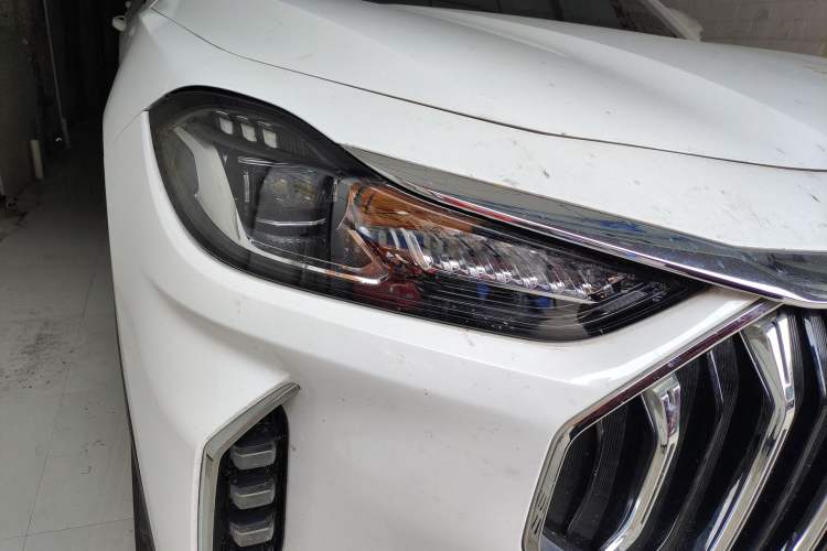 Used JETOUR X70 PLUS 2023 1.5T DCT Ziqiang PRO 7-Seater Right Front Headlight