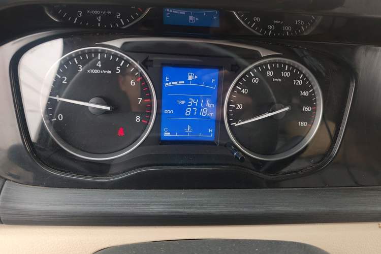 Used CHANGAN KUAYUE Xing V3 2023 1.5L Gasoline Standard Edition 2-Seat Van Odometer Close Up