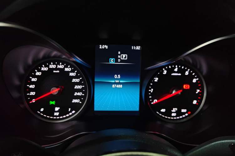 Used Mercedes-Benz GLC 2020 GLC 260 L 4MATIC Dynamic Model