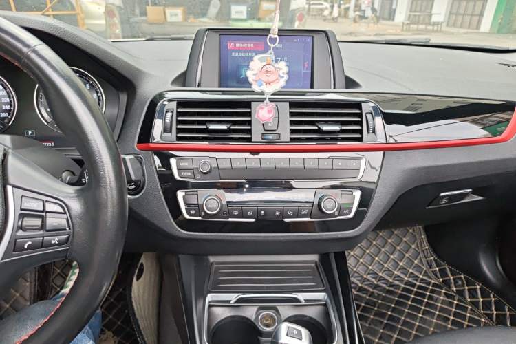 Used BMW 2 Series 2019 225i Convertible Coupe Sports Design Package
