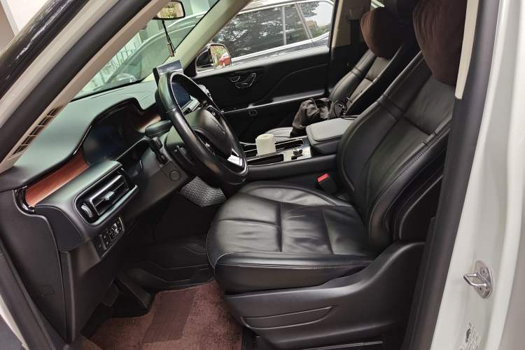 Used Lincoln Aviator 2020 3.0T V6 Four-Wheel Drive Premium Edition
