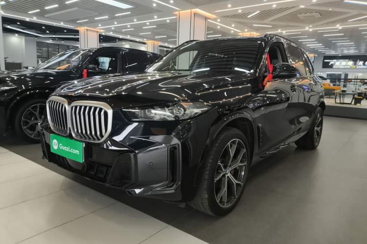 Used BMW X5 2023 xDrive 30Li Luxury M Sport Night Edition Package
