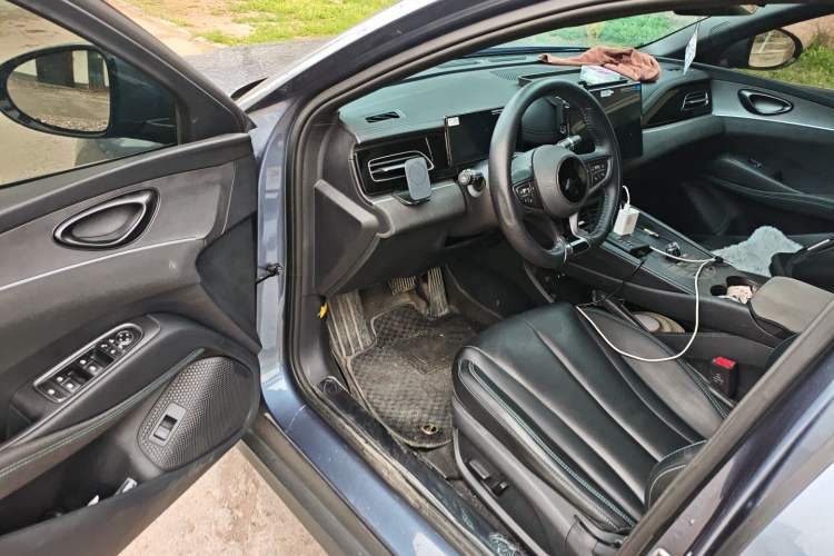 Used BYD Seal 06 New Energy 2024 DM-i 120KM Prestige Model
