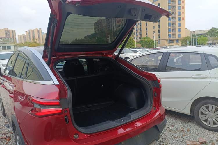 Used GAC Trumpchi GS4 COUPE 2020 270T Automatic Luxury Edition Trunk