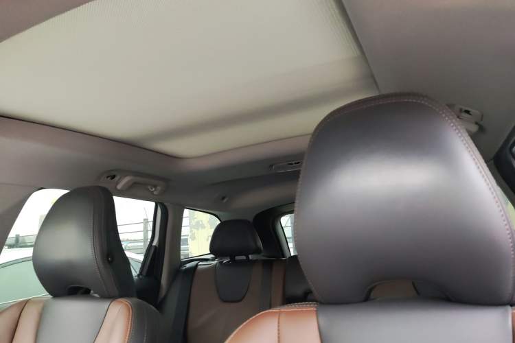 Used Volvo XC60 2014 T5 Zhiya Edition
