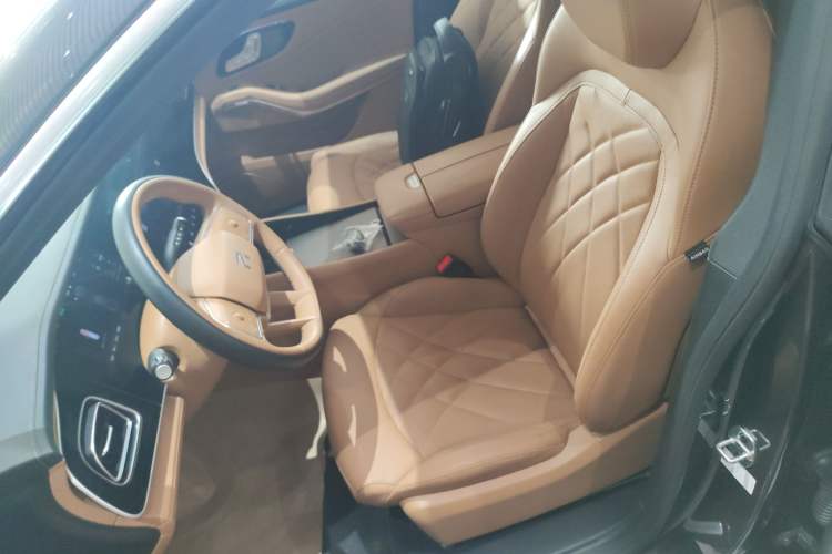 Used Rising R7 2023 Rear-Drive Screen King Edition