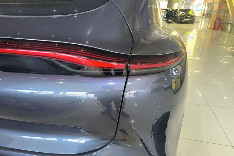 Used IM LS7 2023 77 kWh Urban Fit Rear-Wheel Drive