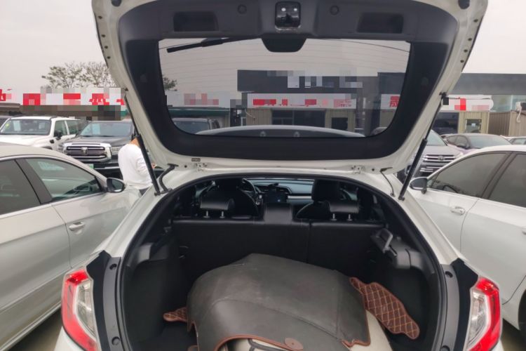 Used Honda Civic 2021 HATCHBACK 220TURBO CVT New Trendsetter Trunk