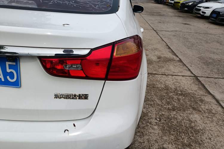 Used Kia K3 2015 1.6L Automatic GL Right Rear Taillight