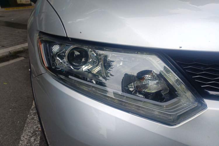 Used Nissan X-Trail 2014 2.5L CVT Luxury Edition 4WD