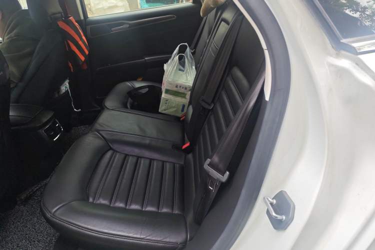 Used Ford Mondeo 2013 2.0L GTDi 200 Fashion Edition
