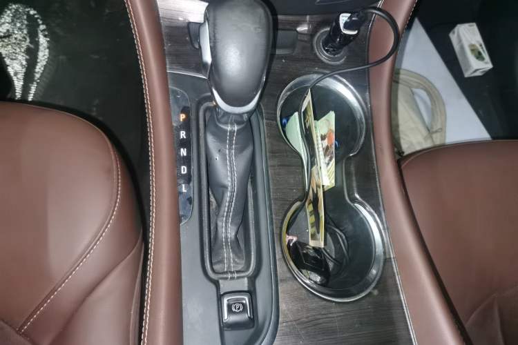 Used Buick Envision 2016 20T Two-Wheel-Drive Elite Model