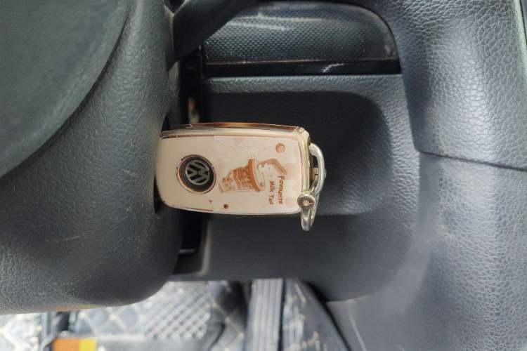 Used Volkswagen Golf 2012 1.6L Automatic Comfort Model Vehicle Key