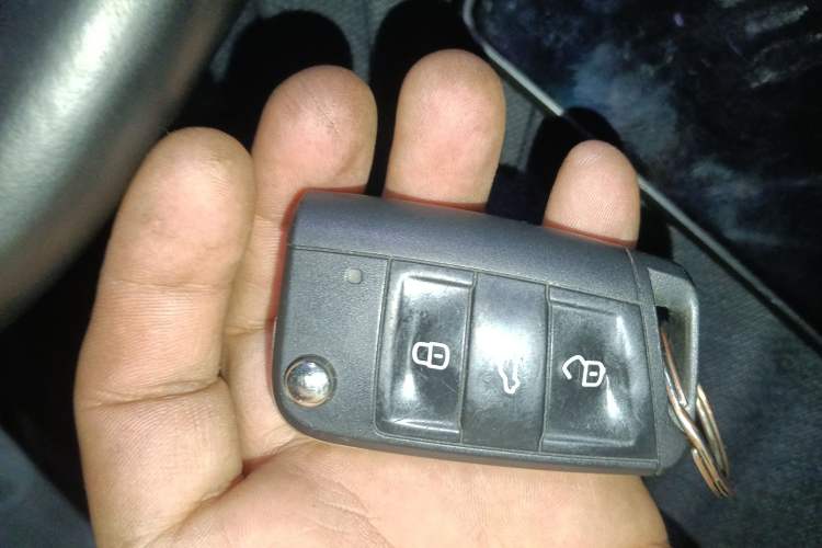 Used Volkswagen Golf 2019 1.8TSI Travel Edition Vehicle Key