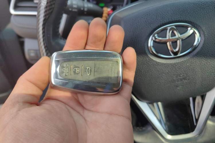 Used Toyota Camry 2021 Dual-Motor 2.5 HGVP Leading Edition Vehicle Key