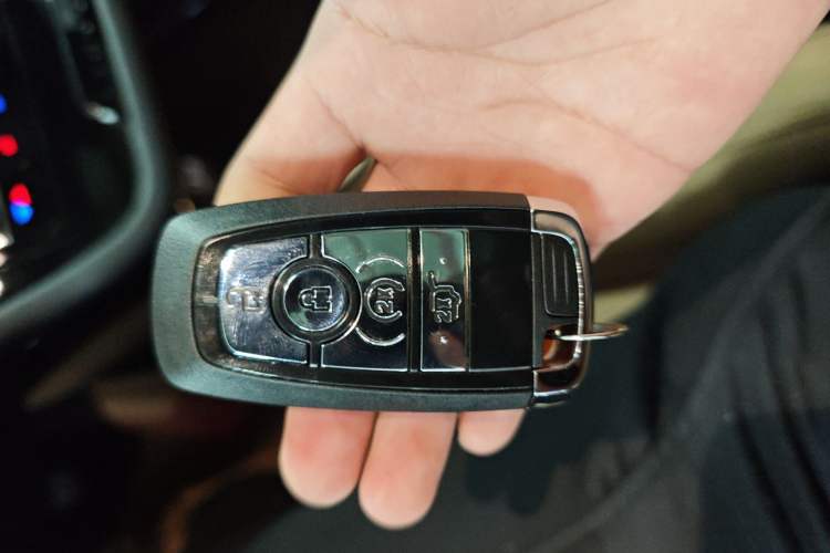 Used Lincoln Corsair 2022 2.0T Two-Wheel Drive Luxury Edition
