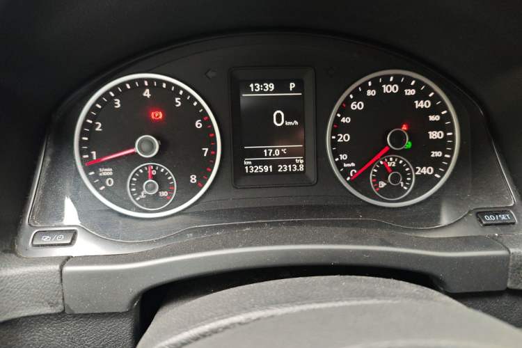Used Volkswagen Tiguan 2015 1.8TSI Automatic Two-Wheel Drive Trend Edition Instrument Cluster