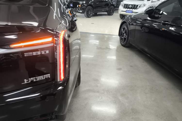 Used Cadillac CT6 2023 28T Prestige Model
