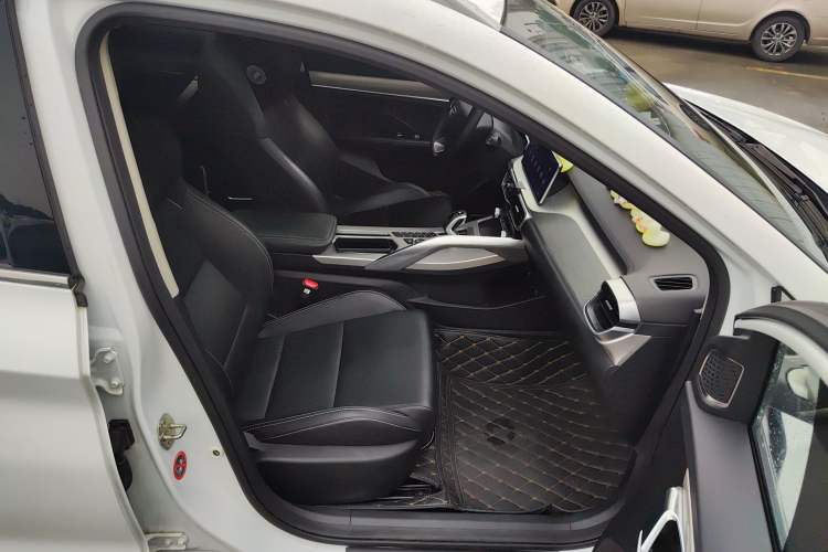 Used Geely Auto Coolray 2019 260T DCT Knight China VI Standard
