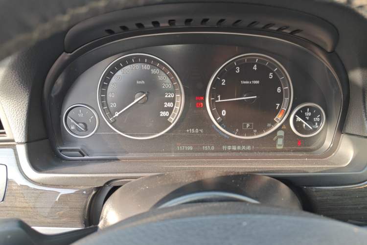 Used BMW 5 Series 2014 525Li Luxury Design Package