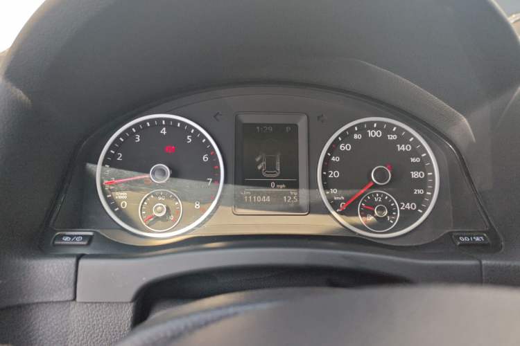 Used Volkswagen Tiguan 2015 1.8TSI Automatic Two-Wheel Drive Comfort Edition Instrument Cluster