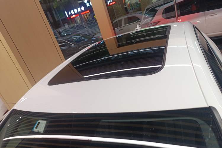 Used Audi A4L 2022 40 TFSI Fashion Dynamic Model Roof