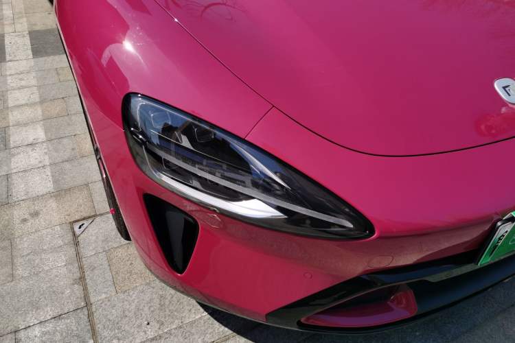 Used Xiaomi Auto SU7 2024 Four-Wheel Drive Ultra-Long Range Advanced Intelligent Driving Max Edition