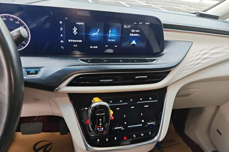 Used Buick GL8 2020 Avenir Avia Six-Seat Deluxe Edition