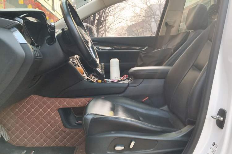 Used Cadillac XT5 2018 25T Luxury Model